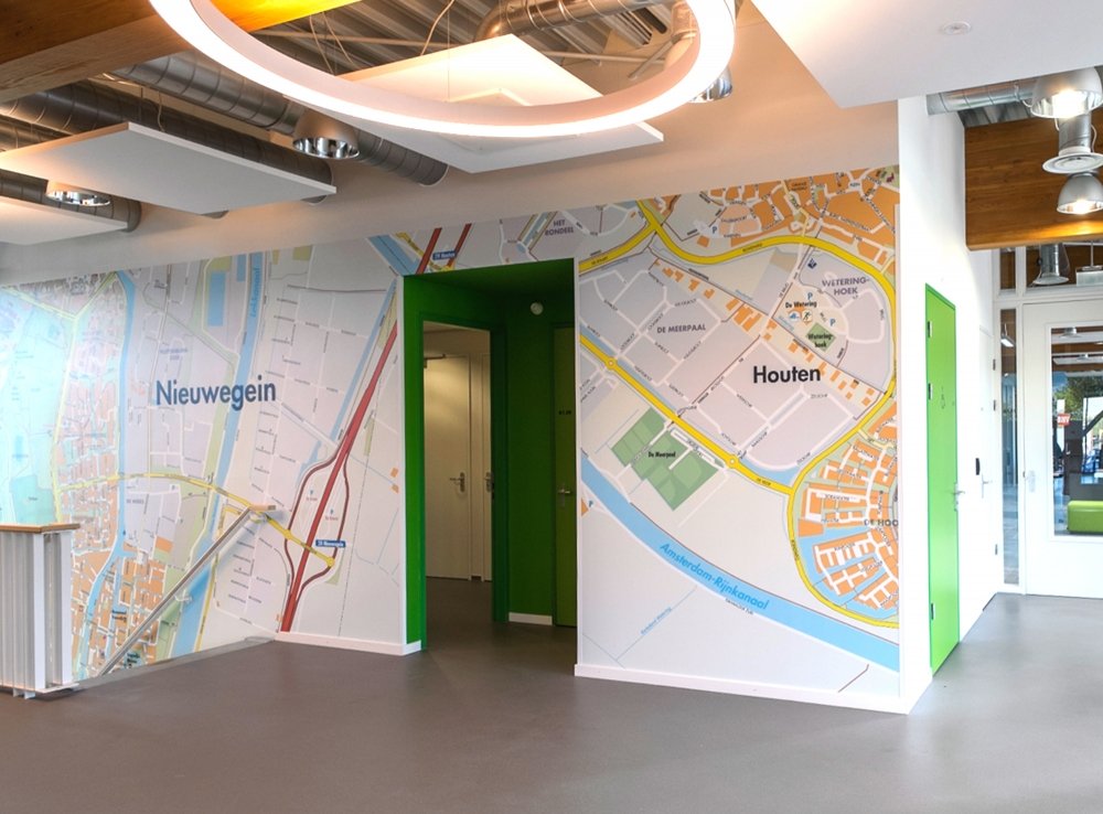 Een gedeelte van de stratenkaart van Nieuwegein is verwerkt tot behang.