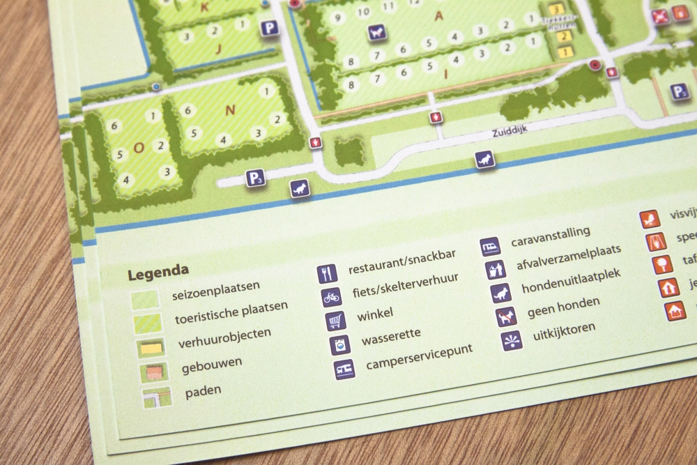 Verschillende uitvoeringen en formaten zijn mogelijk, zoals een A3 scheurblok of A4 leaflet.