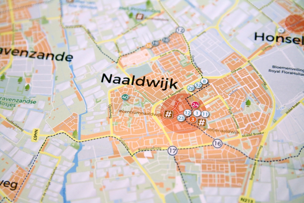 Het fietsknooppuntennetwerk staat in de kaart. Het fietsknooppuntennetwerk staat in de kaart.