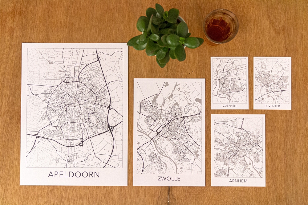 De lijnenkaarten zijn in elk gewenst formaat leverbaar. De lijnenkaarten zijn in elk gewenst formaat leverbaar.