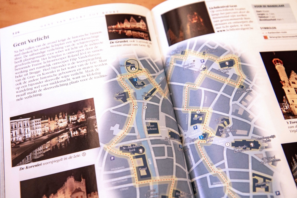 Routekaart van een nachtwandeling in het centrum van Gent Routekaart van een nachtwandeling in het centrum van Gent